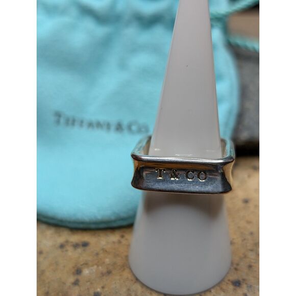Tiffany & Co. 1837 Square Ring – Sterling 925, Size 7.5 w/ Pouch - Picture 6 of 7
